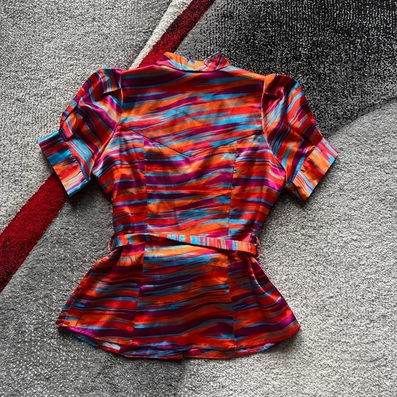 Vertigo Paris Abstract Print Belted Blouse - Picture 4 of 4